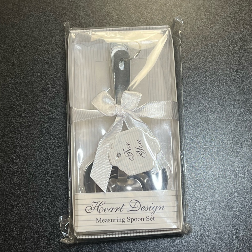 Kate Aspen Love Beyond Measure Heart Shaped Measuring Spoons Set of 4